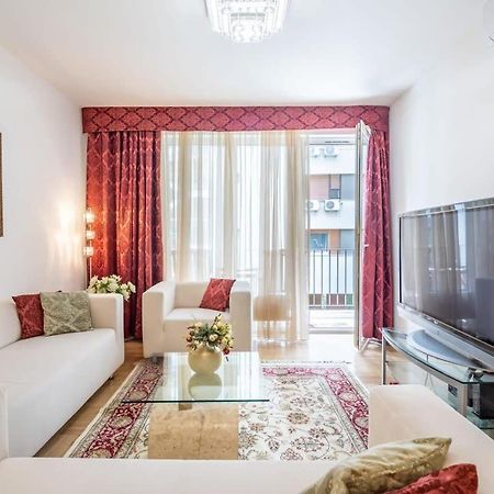 Homey Apartment With Ac And Balcony ブダペスト エクステリア 写真